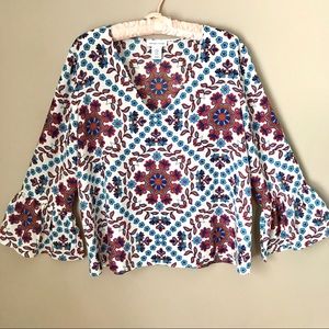 NWOT Adrienne Vittadini 3/4 Bell Sleeve Top Medium